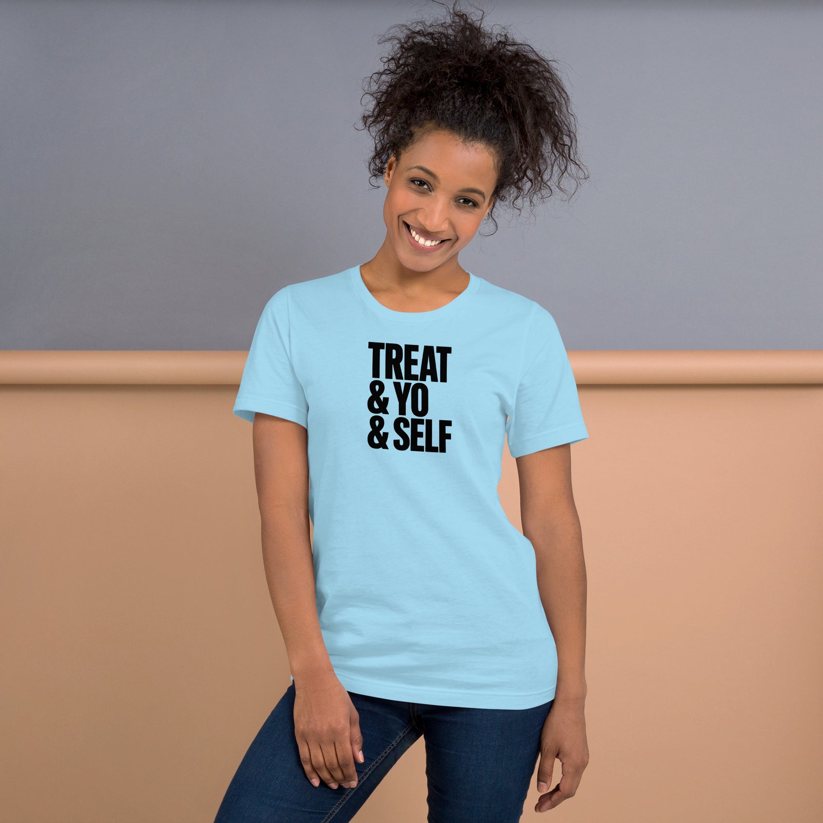 Product mockup Graphic Tee — view 26