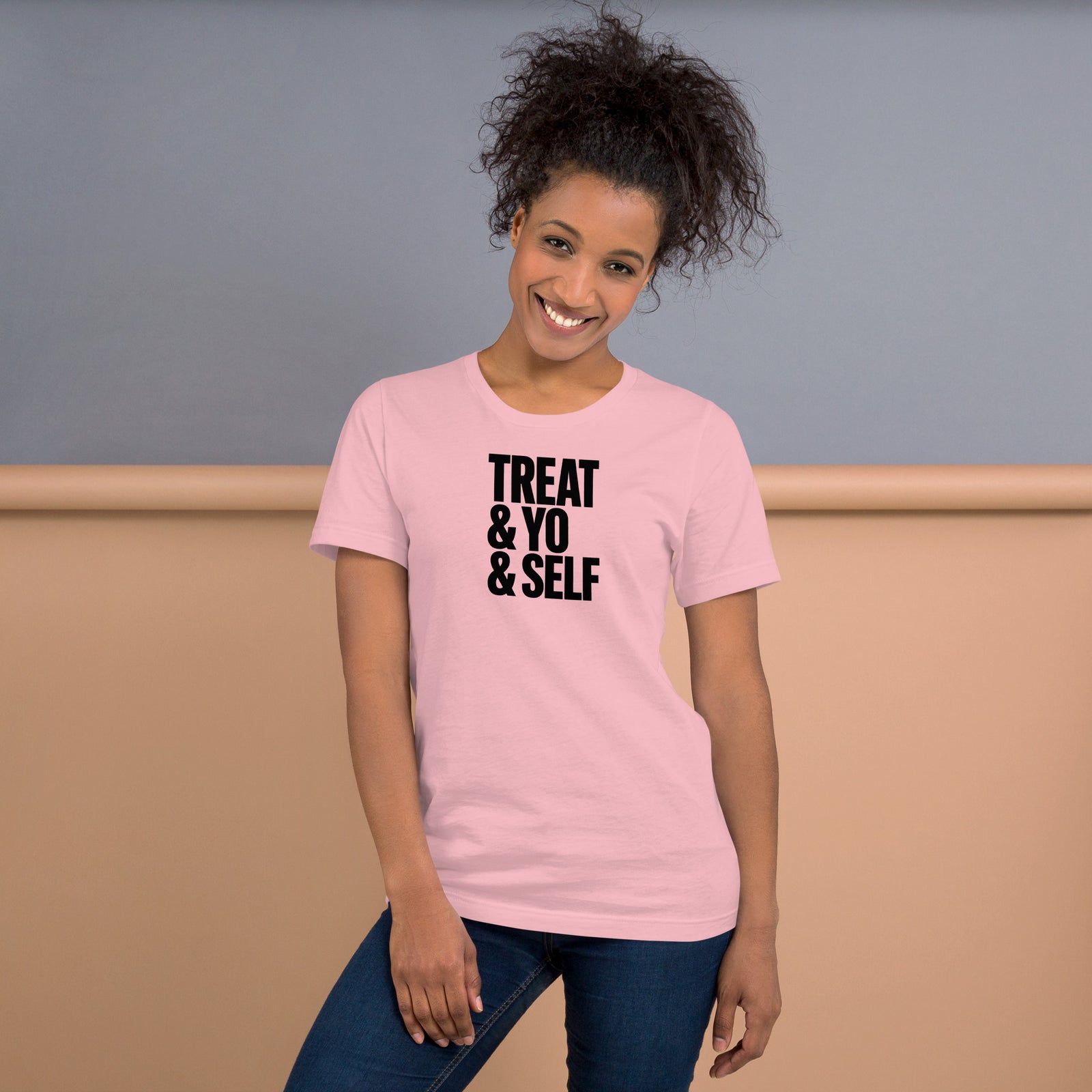Product mockup Graphic Tee — view 23