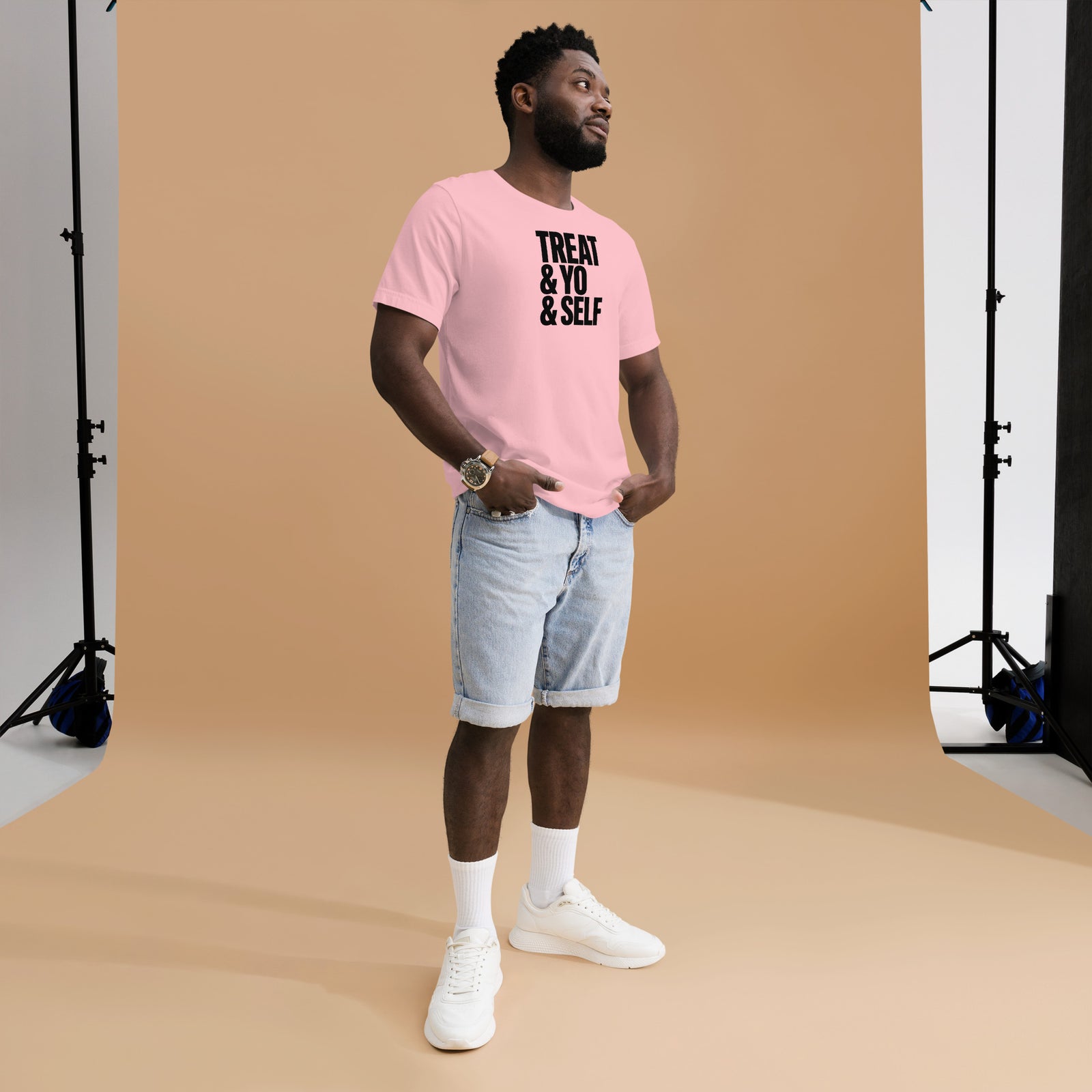 Product mockup Graphic Tee — view 16