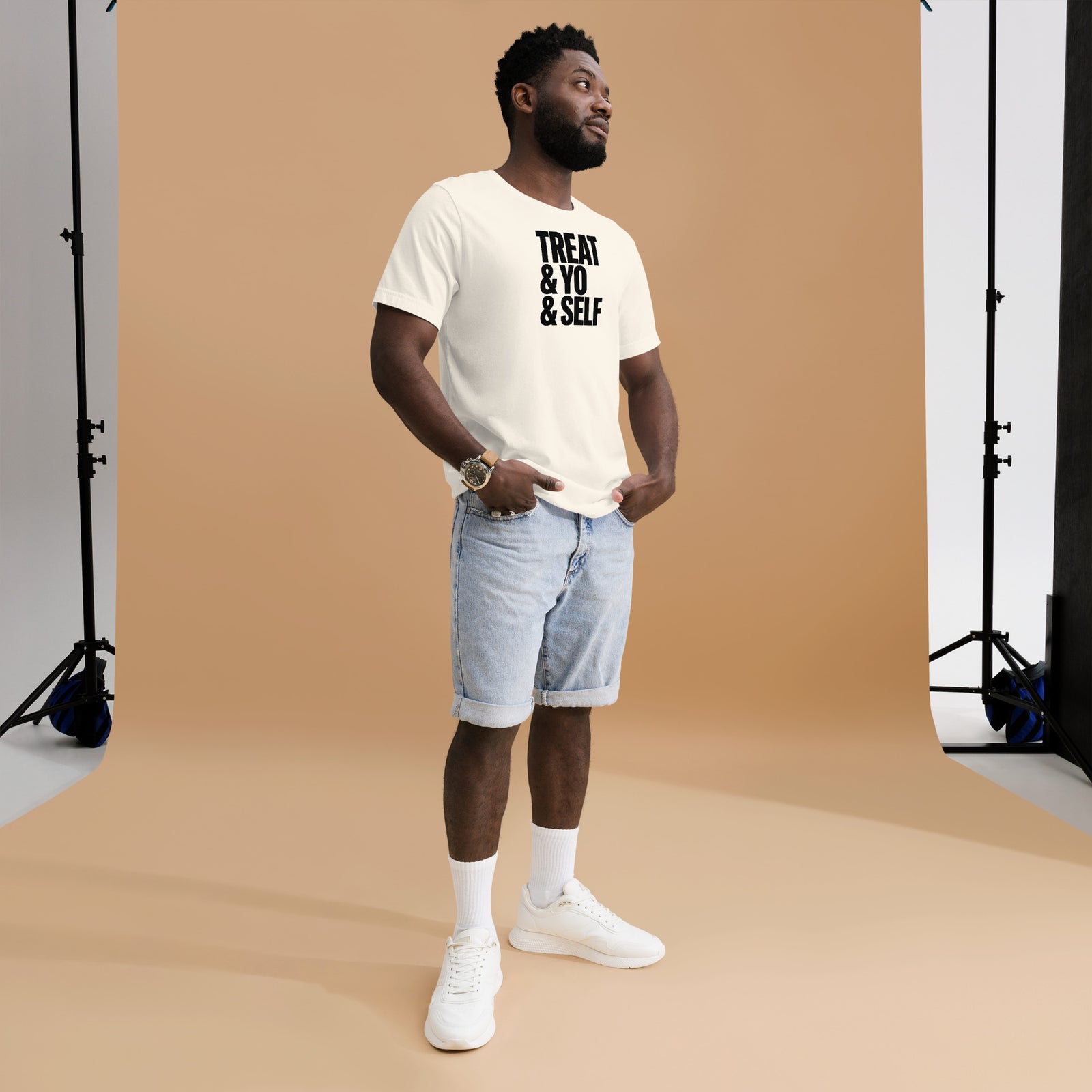 Product mockup Graphic Tee — view 21